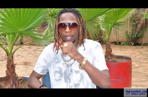 Coco Finger - WhatsApp Chatting